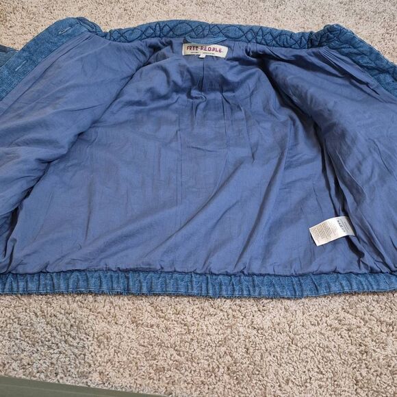 Free People Quinn Quilted Denim Jacket Size S - Picture 8 of 10